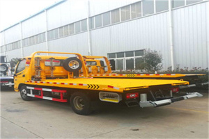 吉木乃附近拖车救援搭电